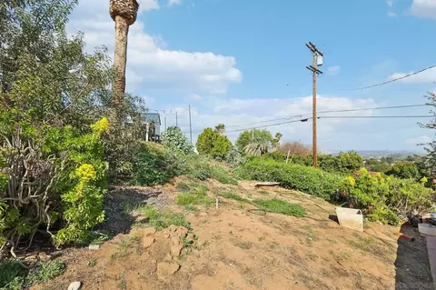 Exterior - 9070 Paradise Park Dr, Lakeside, CA 92040 photo 6 of 14