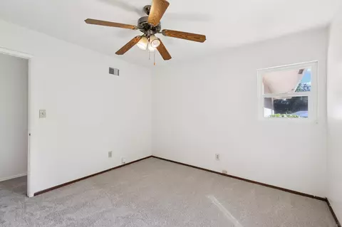 Bedroom - 9070 Paradise Park Dr, Lakeside, CA 92040 photo 4 of 7