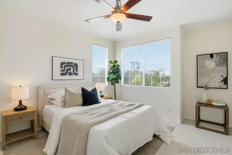 Bedroom - 370 Carmel Creeper Pl, Encinitas, CA 92024 photo 4 of 4