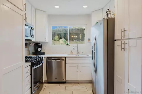 Kitchen - 10214 Michala Pl, Santee, CA 92071 photo 1 of 3