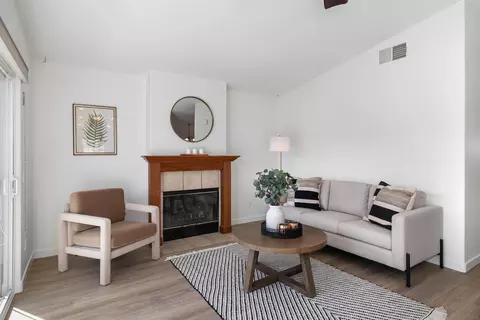 Living - 9118 Sesi Ln, Lakeside, CA 92040 photo 4 of 4