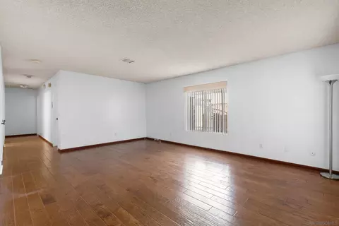 Living - 538 Paraiso Ave, Spring Valley, CA 91977 photo 1 of 3