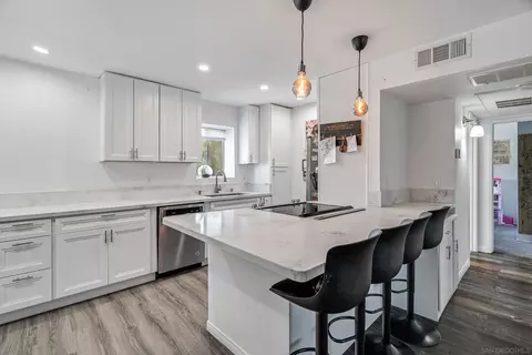 12403 Julian Ave #206, Lakeside, CA 92040