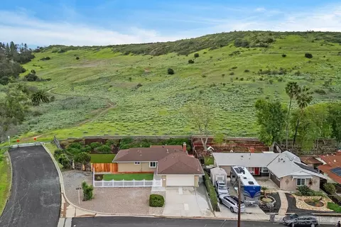View/Area - 12545 Buckskin Trl, Poway, CA 92064 photo 2 of 8