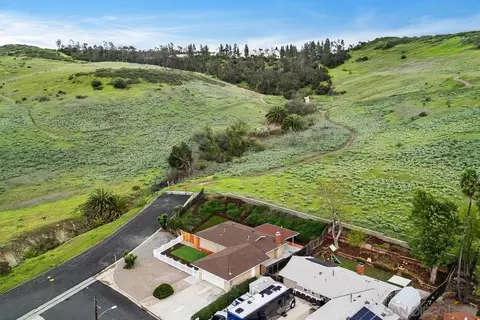 View/Area - 12545 Buckskin Trl, Poway, CA 92064 photo 5 of 8