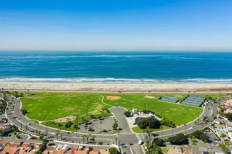 View/Area - 39 The Pt, Coronado, CA 92118 photo 4 of 5