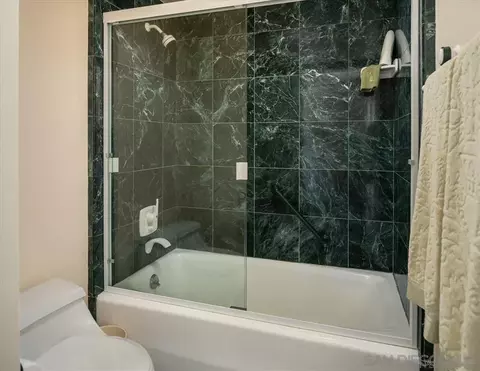 Bath - 39 The Pt, Coronado, CA 92118 photo 5 of 5