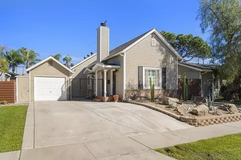4463 Bancroft St, San Diego, CA 92116