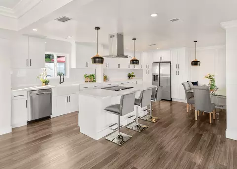 1192 Merritt Dr, El Cajon, CA 92020