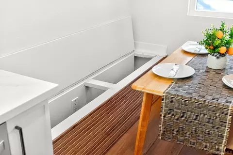 Dining - 156 Francesca Dr, Oceanside, CA 92057 photo 2 of 2
