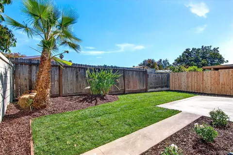 Exterior - 156 Francesca Dr, Oceanside, CA 92057 photo 2 of 5
