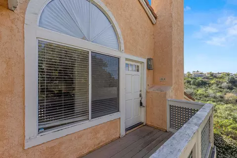 741 Vista Grande Way #313, Oceanside, CA 92057 photo 3