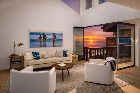 325 S Sierra Ave UNIT 8, Solana Beach, CA 92075