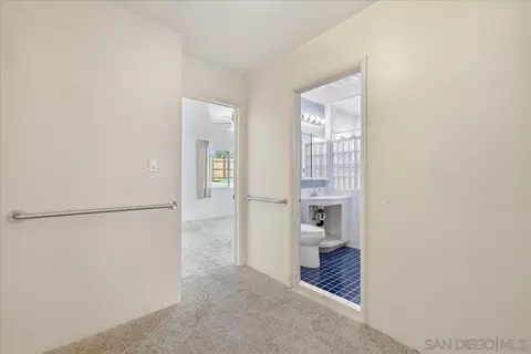 Entry Way - 214 Summit Ave, Fallbrook, CA 92028 photo 3 of 3