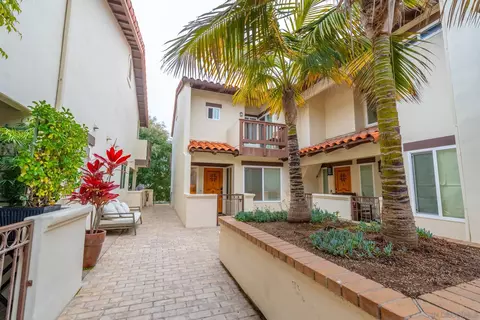 Exterior - 175 Maple Ave #4, Carlsbad, CA 92008 photo 9 of 14
