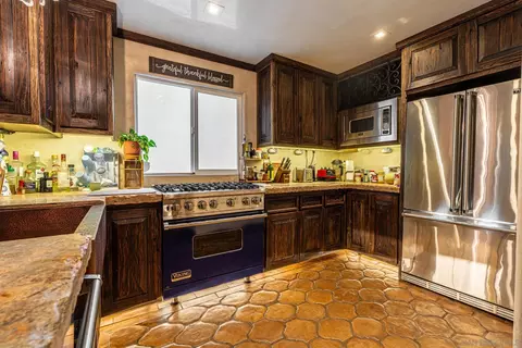 Kitchen - 175 Maple Ave #4, Carlsbad, CA 92008 photo 1 of 1