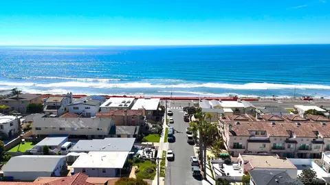 View/Area - 175 Maple Ave #4, Carlsbad, CA 92008 photo 2 of 6