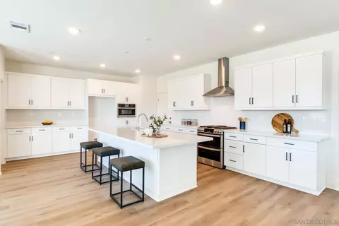 Kitchen - 684 Meadowood St #LOT 391, Fallbrook, CA 92028 photo 1 of 4