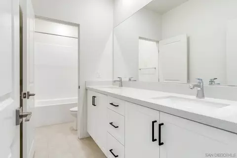 Bath - 684 Meadowood St #LOT 391, Fallbrook, CA 92028 photo 3 of 3
