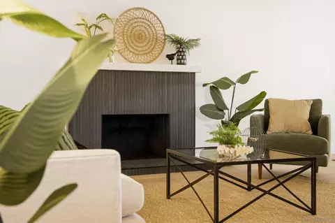 Living - 646 Barsby St, Vista, CA 92084 photo 5 of 6