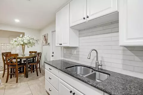 Kitchen - 11038 Larkridge St, Santee, CA 92071 photo 4 of 4