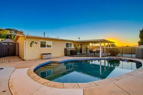 Exterior - 11038 Larkridge St, Santee, CA 92071 photo 9 of 10