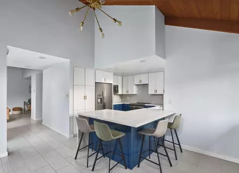 325 S Sierra Ave #20, Solana Beach, CA 92075