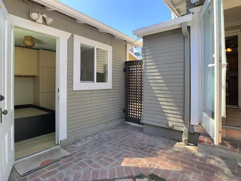 Exterior - 4193 4th Ave, San Diego, CA 92103 photo 5 of 6