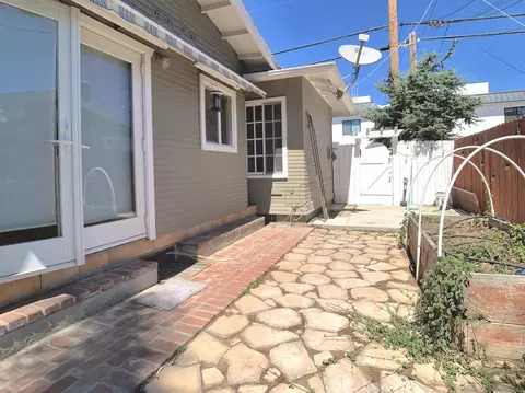 Exterior - 4193 4th Ave, San Diego, CA 92103 photo 4 of 6