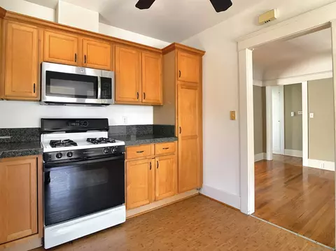Kitchen - 4193 4th Ave, San Diego, CA 92103 photo 3 of 3