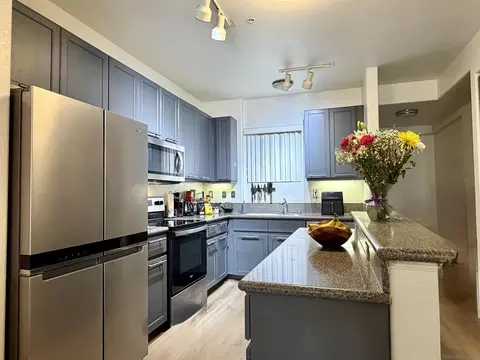 350 K St #412, San Diego, CA 92101