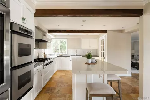 Kitchen - 16462 Martincoit Rd, Poway, CA 92064 photo 5 of 7