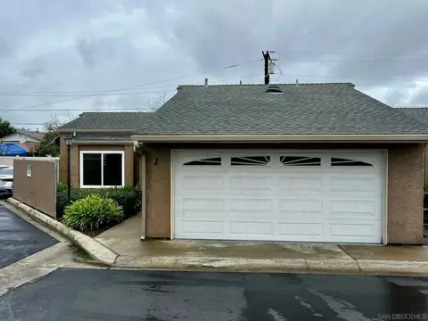 Exterior - 655 E Washington Ave #J, El Cajon, CA 92020 photo 2 of 7