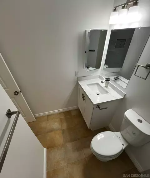 Bath - 655 E Washington Ave #J, El Cajon, CA 92020 photo 2 of 3