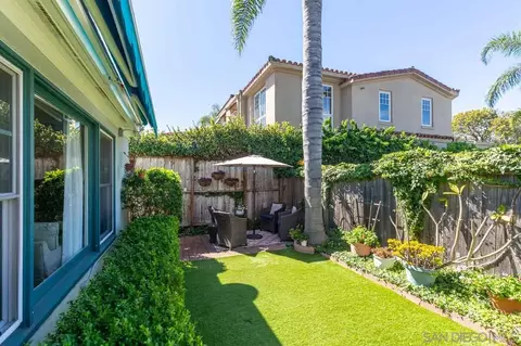 Exterior - 951-55 B, Coronado, CA 92118 photo 8 of 10