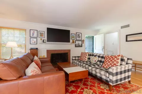Living - 951-55 B, Coronado, CA 92118 photo 3 of 5