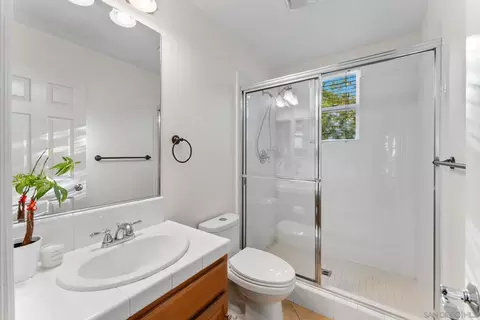 Bath - 732 N Fox Run Pl, Chula Vista, CA 91914 photo 1 of 3