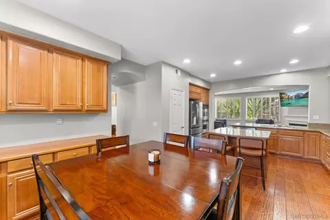 Dining - 732 N Fox Run Pl, Chula Vista, CA 91914 photo 2 of 2