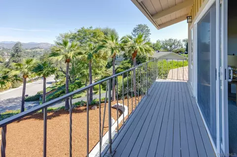 Exterior - 11205 Constellation Dr, El Cajon, CA 92020 photo 6 of 23