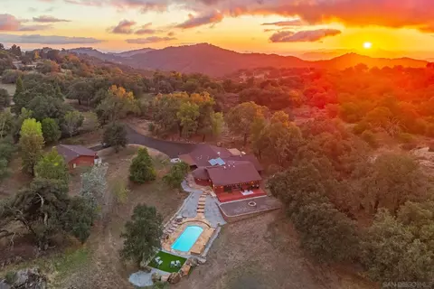3280 Black Oak Ln, Julian, CA 92036