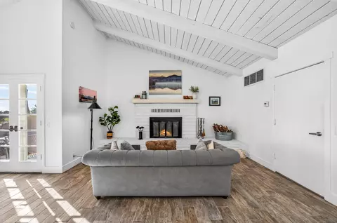 Living - 5930 Camino Baja Cerro, Fallbrook, CA 92028 photo 5 of 6