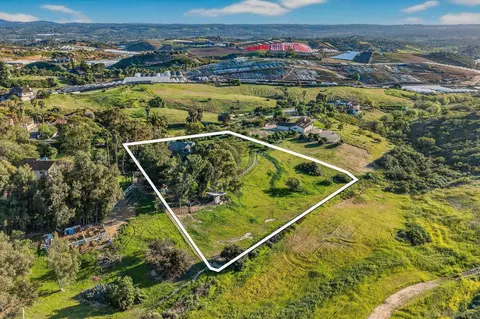 View/Area - 5930 Camino Baja Cerro, Fallbrook, CA 92028 photo 3 of 5