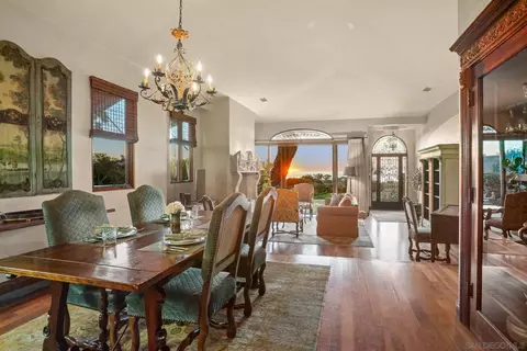 Dining - 2061 Seaview Ave, Del Mar, CA 92014 photo 6 of 8