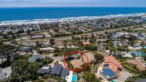 View/Area - 2061 Seaview Ave, Del Mar, CA 92014 photo 3 of 6