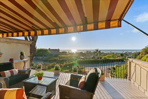 Exterior - 2061 Seaview Ave, Del Mar, CA 92014 photo 2 of 9