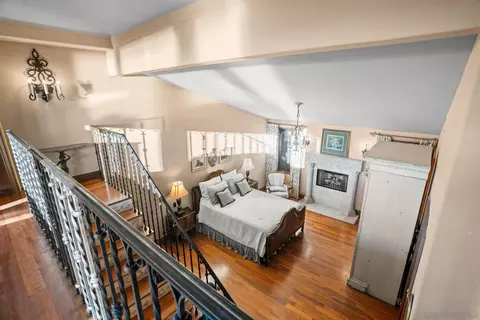 Bedroom - 2061 Seaview Ave, Del Mar, CA 92014 photo 5 of 8