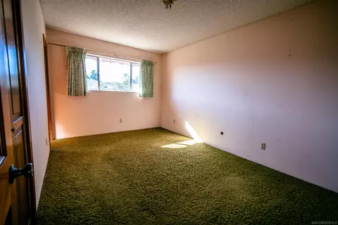 Bedroom - 2570 Live Oaks Trl, Boulevard, CA 91905 photo 4 of 5