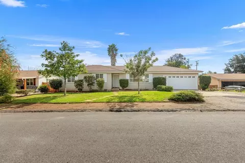 1263 Cresthill Rd, El Cajon, CA 92021