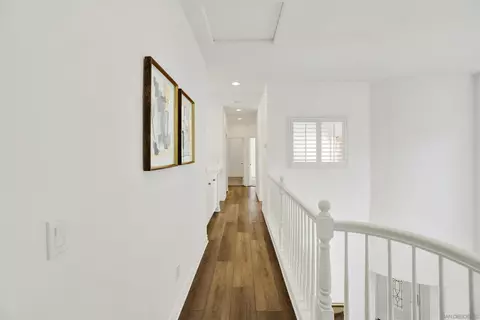 Entry Way - 7073 Surfbird Cir, Carlsbad, CA 92011 photo 5 of 5