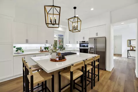 7073 Surfbird Cir, Carlsbad, CA 92011